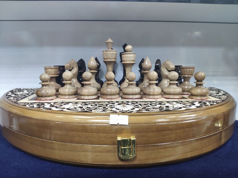 Dizayner shaxmat taxtasi (to'plam)