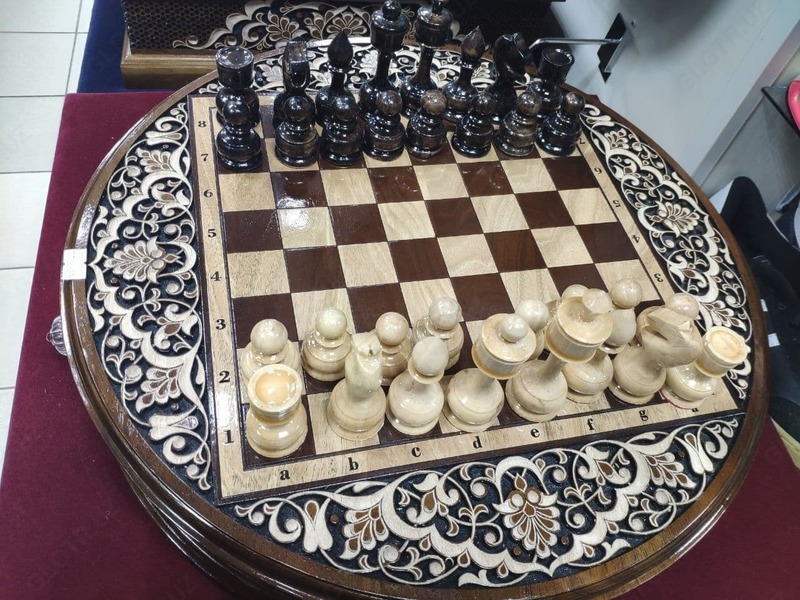 4 950 000 сум Дизайнерская настольная доска для шахмат (круглая)