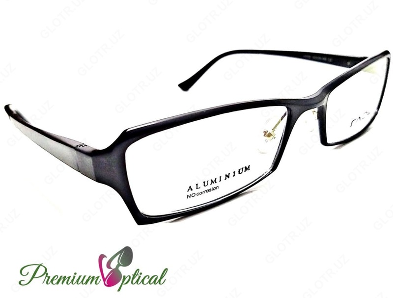 Солнцезащитные очки Арт. 015 - 350 000 сум