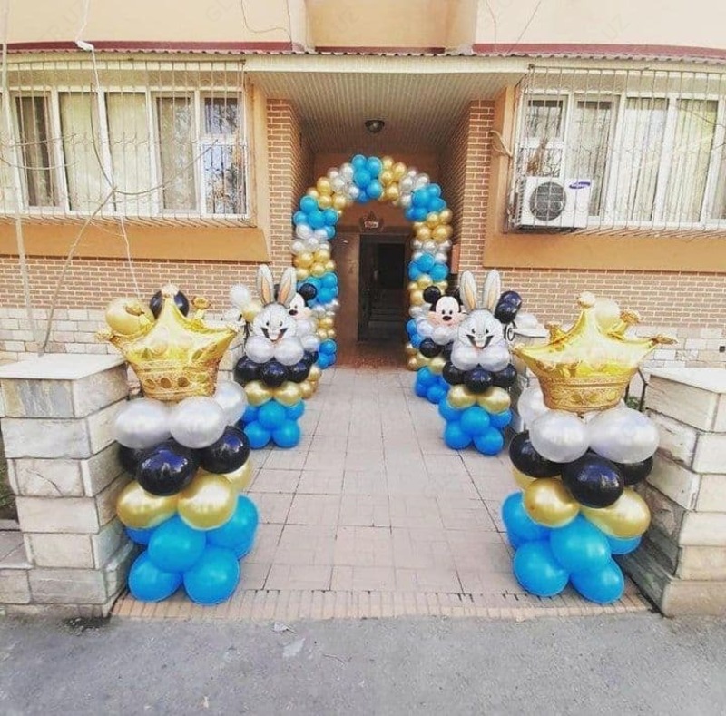  Bolalar bayramini kamar va stendlar bilan bezash - 