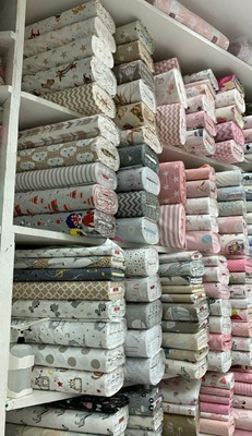 Yaltiroq bilan Poplin