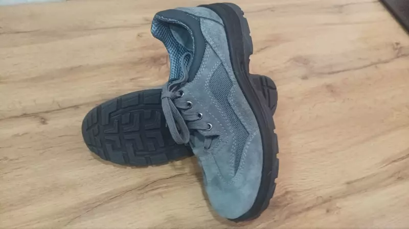  Кроссовки - 