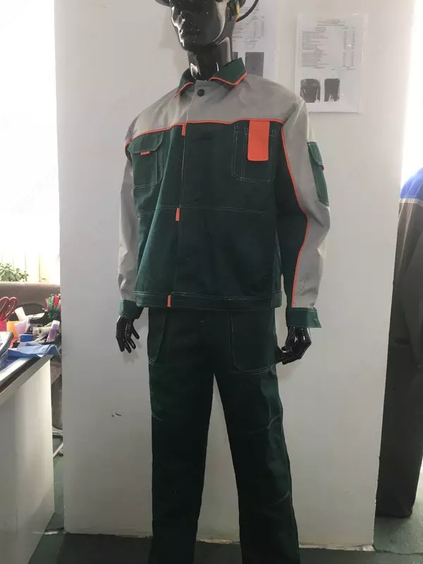 Aralash matodan tikilgan kurtka va shimlar