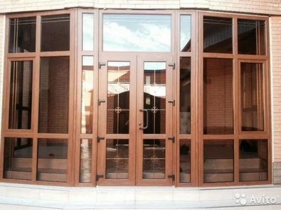 AKFA eshigi (san'at-02)