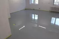 Beton pollar va topping