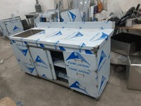 Sovutgichli stol - по запросу