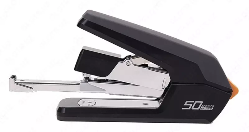  Степлер Deli E0371  скобы № 24/6  24/8 и 26/6  на 50 листов Оптом и розница