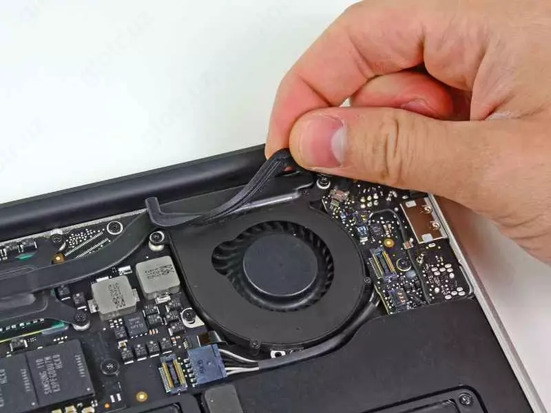  Замена кулера (вентилятора) - 