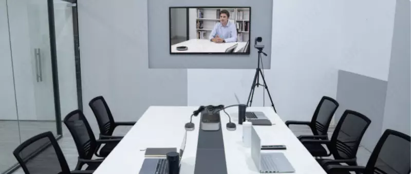 Видеоконференция VA612