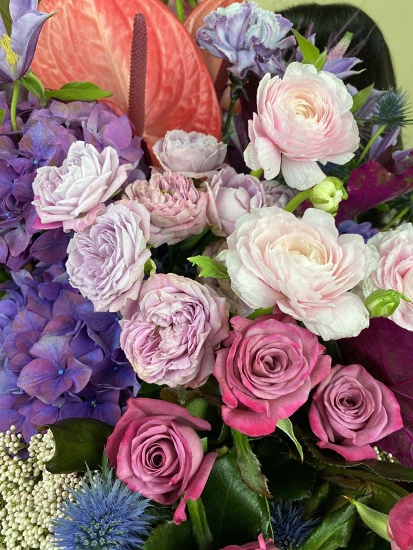 Ijodiy gullar guldastasi (art-01)