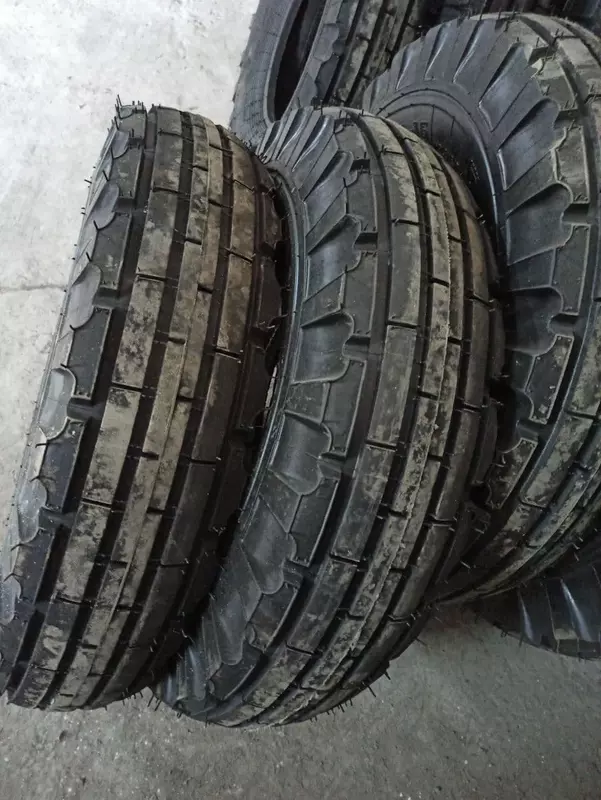 Сельскохозяйственная шина 260 / 95-16 (аналог 9.00-16) AGT 20 BARS - по запросу