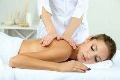 Umumiy massaj va qo'lda davolash