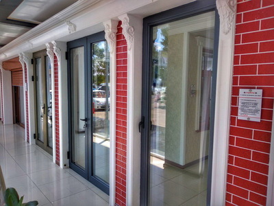 004 raqamli "IMZO" eshiklari