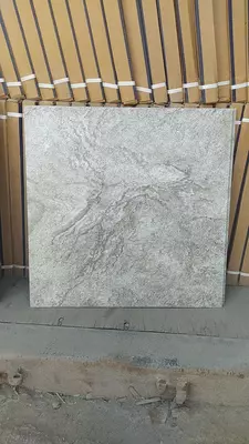 Yaltiroq kafel Fargona 60/60