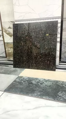 Yaltiroq kafel 60/60, Xitoyning asl, Tanbraun Yaltiroq kafel 60/60, Xitoyning asl, Tanbraun