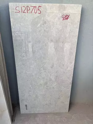 Chinni kafel (porloq) "Angren Crea" AC№035