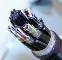 Прокладка кабеля для телефонной и интернет связи.