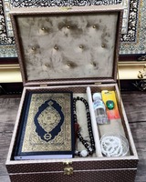 Подарочные наборы с надписью наверху