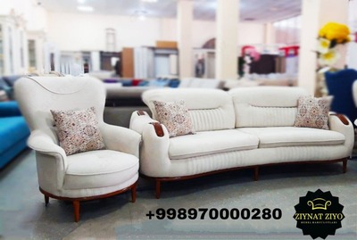 Мебель набор (диван и кресла)