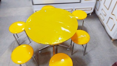 Стол и стулья желтые Только в розницу