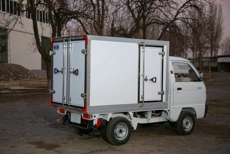 Установка изотермических кузовов Автомобиль «LABO» 2.2 м –стеклопластика + ППУ