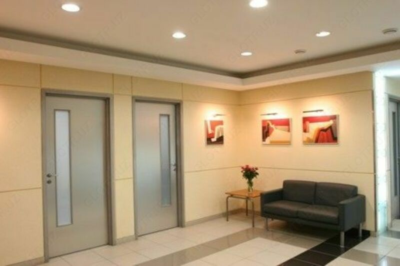 Ishlab chiqaruvchidan HI-TECH uslubidagi maxsus tibbiy eshiklar Hona eshiklari