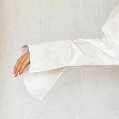 Ayollar uchun tabiiy paxtadan tikilgan kostyum