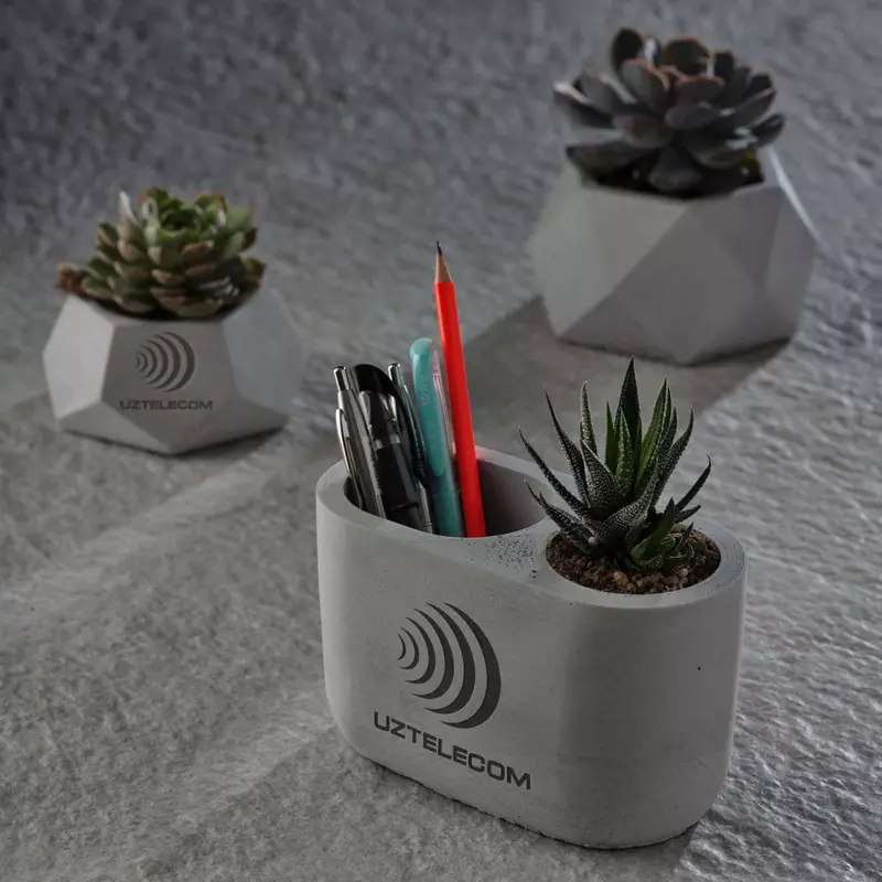 бетонное кашпо