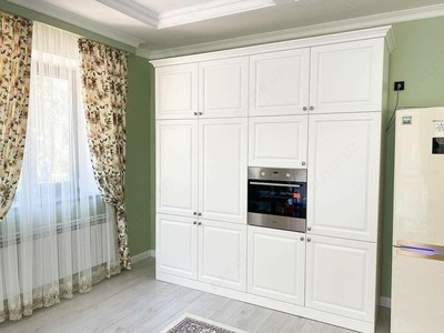 Кухонный гарнитур 05 - Continent.uz