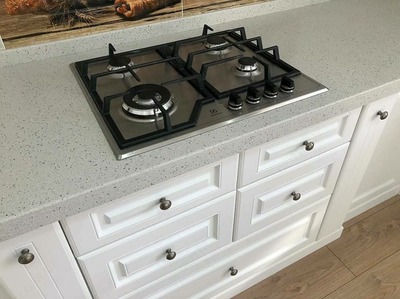 Цена по запросу Кухонный гарнитур 06