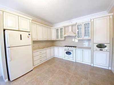 Кухонный гарнитур 09 Continent.uz