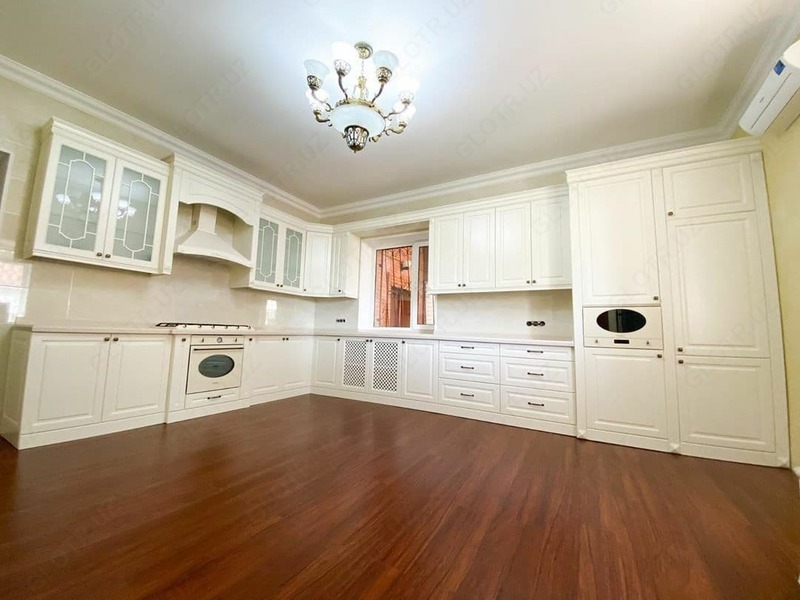 Кухонный гарнитур 013