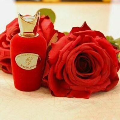 Sospiro atirlari Rosso Afgano tualet suvi