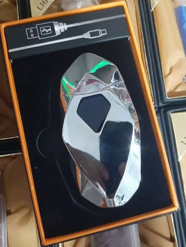 Электронная USB-зажигалка с сенсорным управлением
