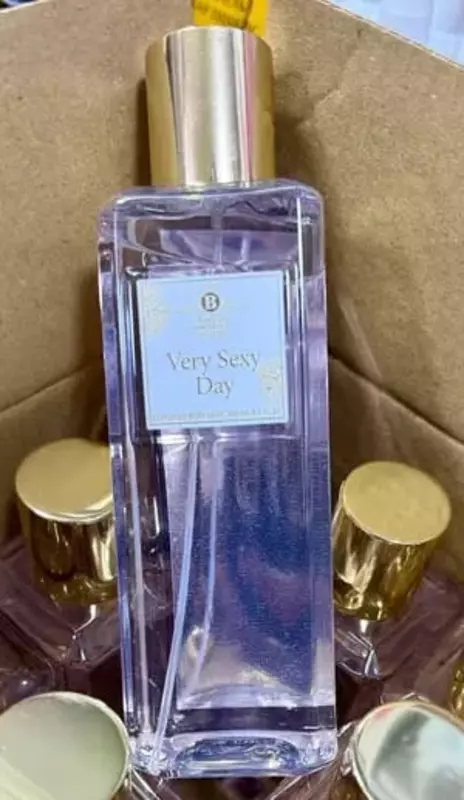 Парфюмированная вода для женщин "Very Sexy Day" 250 мл.