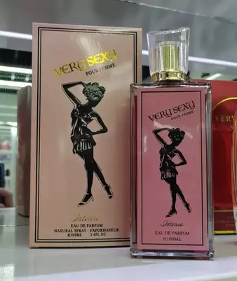 Парфюмированная вода для женщин с феромонами "VERY SEXY +18" Pour Femme