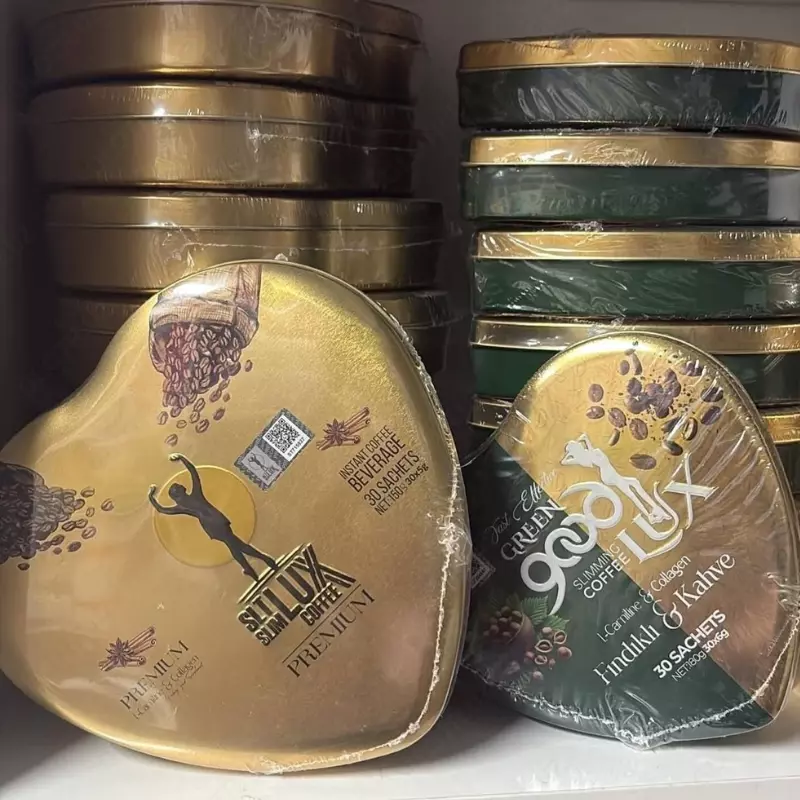 Yurak shaklidagi eriydigan ozish uchun qahva ichimligi