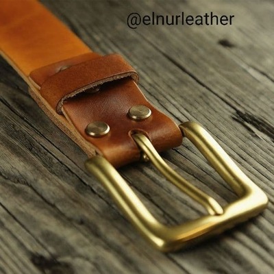 Прочный кожаный ремень