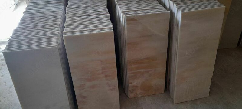 Rozaviy mramor 977962027