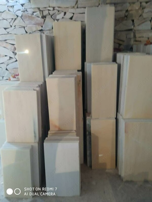 50 so'm Rozaviy mramor 977962027