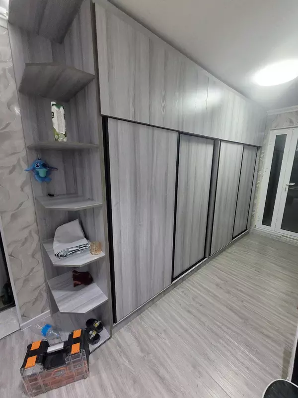 Мебель на заказ и в рассрочку — кухонная мебель - Шкафы для одежды