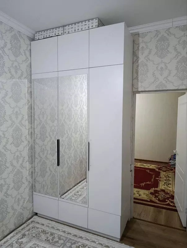 Мебель на заказ и в рассрочку — кухонная мебель Шкафы для одежды