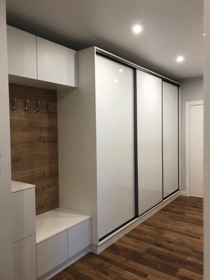 Yo'lak mebellari to'plami - 5 700 000 so'm / dona