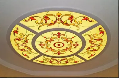 Badiiy vitray san'ati. 52 - 107 669.1 so'm / kv.mdan