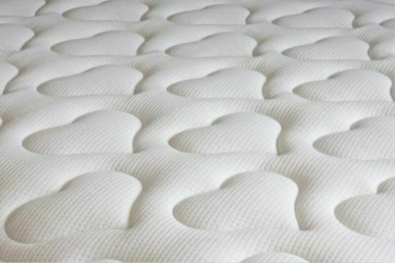 Стеганая ткань с поролоном различной толщины для обивки матрасов - по запросу