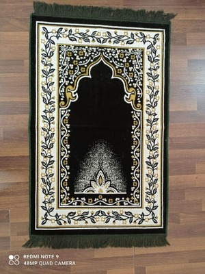 Namoz gilamining 22 -varianti