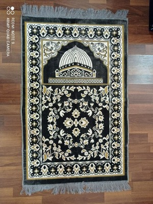 Namoz gilamining 24 -varianti