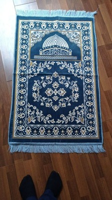 Namoz gilamining 27 -varianti