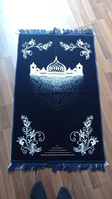 Namoz gilamining 30 -varianti