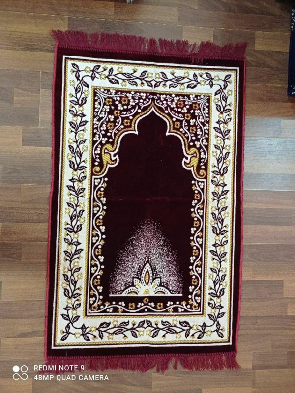 39 -sonli namoz gilamchasi